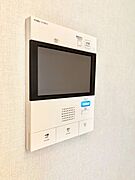 訪問者が一目でわかる、安心のＴＶモニター付きインターフォン