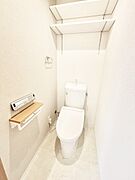 清潔感のある白を基調とした落ち着ける空間
