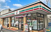 コンビニ 600m セブン-イレブン 川口上青木3丁目店