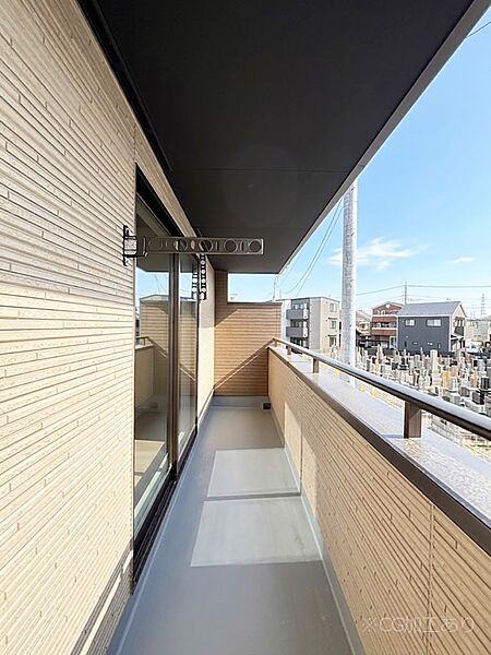 バルコニーを拡大表示