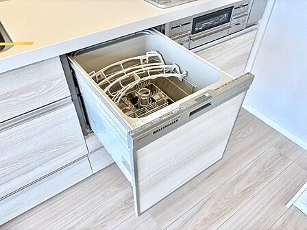 面倒なお片づけは食洗機にお任せ!家事の負担が減って、時間にも気持ちにもゆとりができます。