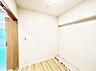 子供部屋：内装「無料オンライン相談」受付中！キッチンからよく見える洋室は小さなお子さまも安心