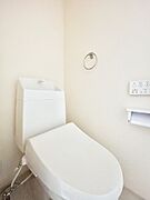 ウォシュレット付きトイレが1階と2階それぞれに配置されていてとても便利です。 