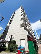 溢れる陽光でご家族の笑顔も輝く