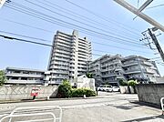 溢れる陽光でご家族の笑顔も輝く 