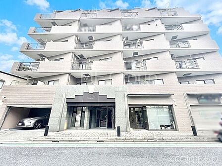 外観「無料オンライン相談」受付中！溢れる陽光でご家族の笑顔も輝く 