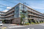 病院 500m 多摩あおば病院