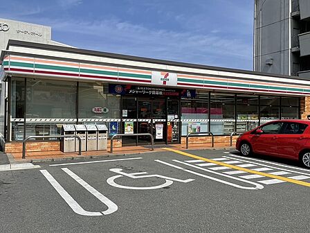 セブンイレブン大東住道1丁目店まで徒歩９分