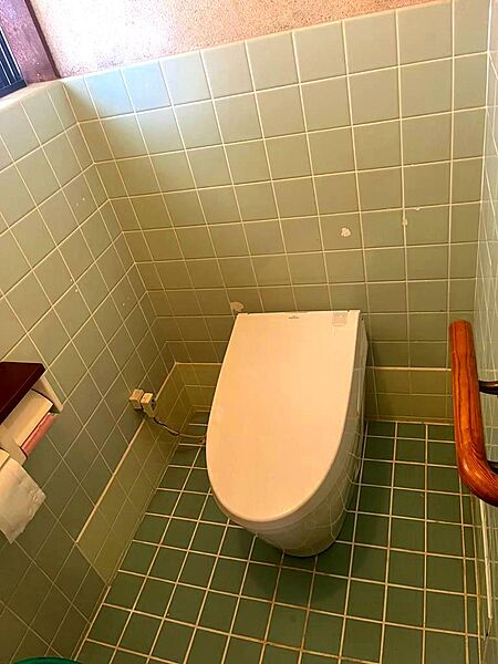 トイレを拡大表示