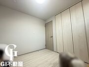 収納付きのお部屋の為お子様のお部屋としても♪