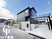 閑静な住宅街に立地しております。