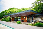 スターバックスコーヒー福岡大濠公園店 徒歩13分。 1020m