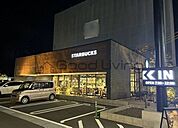 スターバックスコーヒー福岡周船寺店 徒歩7分。 560m