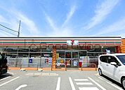 セブンイレブン福岡徳永店 徒歩6分。 410m