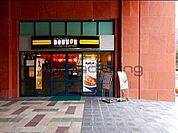 ドトールコーヒーショップ博多呉服町店 徒歩9分。 650m