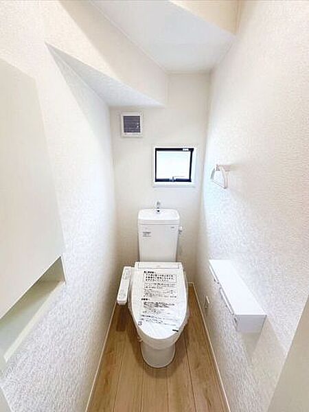 トイレを拡大表示