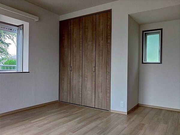 洋室を拡大表示