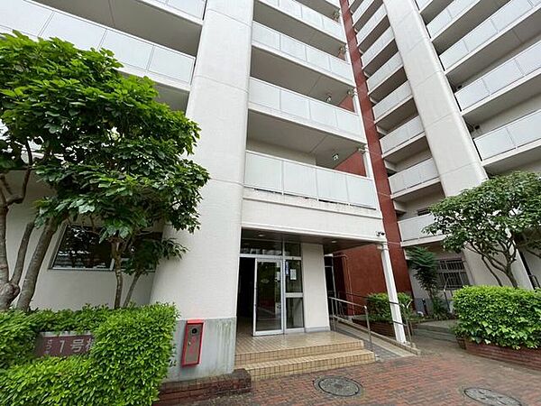エントランスを拡大表示