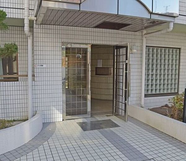 エントランスを拡大表示