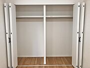 ハンガーパイプや枕棚も新品で取り付けしております！