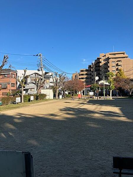 周辺を拡大表示