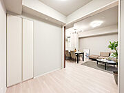 心落ち着く安らぎの空間。静かな時間を過ごすのに最適なお部屋です。