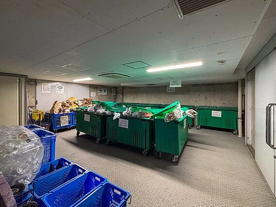 ゴミ置き場