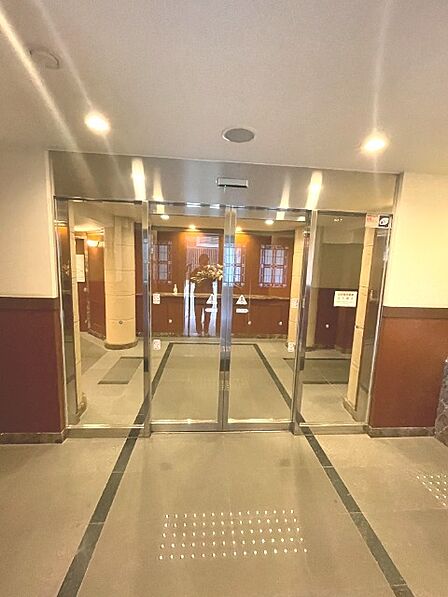 綺麗に管理された共用部。管理体制もマンション選びの大切なポイントです。