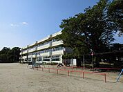 足利市立葉鹿小学校(756m)