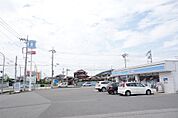 ローソン足利八椚町店(948m)
