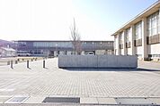 羽咋市立羽咋中学校 960m