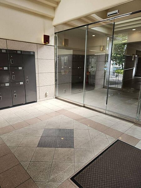 エントランスを拡大表示