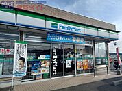 ファミリーマート伊賀下柘植店 793m