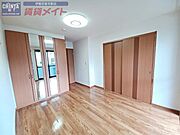 別部屋反転写真です