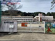 伊賀市立柘植小学校 1187m