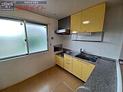 同建物の別部屋写真です