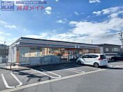 セブンイレブン伊賀平野北谷店 344m