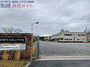 伊賀市立阿山中学校 3740m