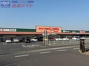 ぎゅーとらラブリー伊賀小田店 1302m