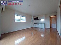 フォレストメゾン・エクセレントB棟 2階2LDKのリビング/ダイニング