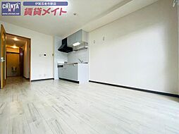 フラット立石C棟（伊賀市別府） 2階2DKのリビング/ダイニング