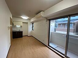 コクリコ富田 4階ワンルームのリビング/ダイニング