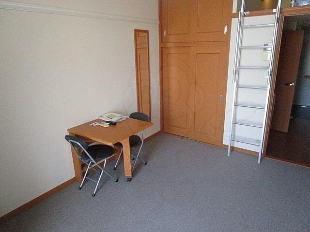 寝室