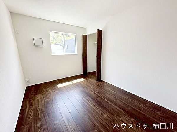 洋室を拡大表示