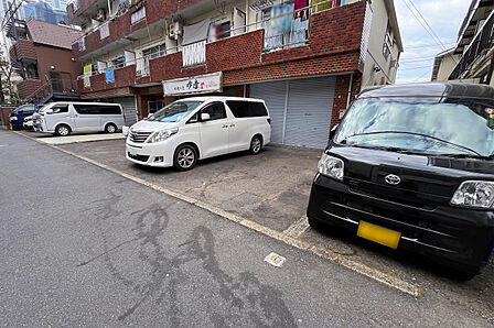 敷地内駐車場(屋外平面式)