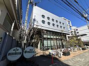 下落合図書館の外観