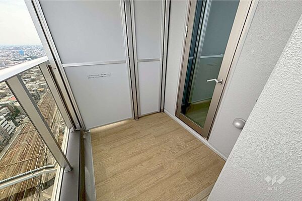 バルコニーを拡大表示