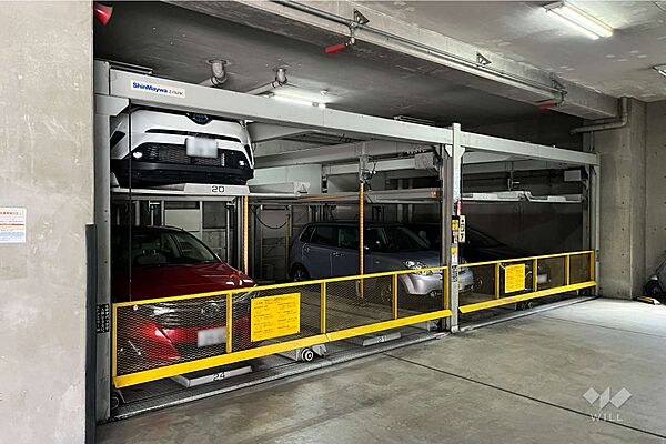 駐車場を拡大表示