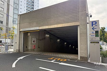 駐車場の出入り口