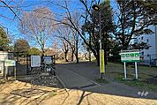 落合公園の外観